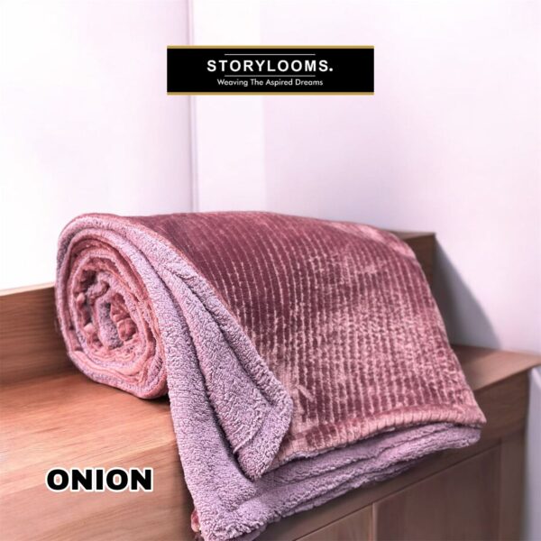 1 DOUBLE BED WARM  QUILT COVER { 90x100 INCHES } Can be Used as Double Ply Blanket also. ( 2 in 1 ) - Image 2